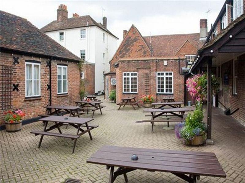 The Dog & Bear Hotel Lenham Bagian luar foto